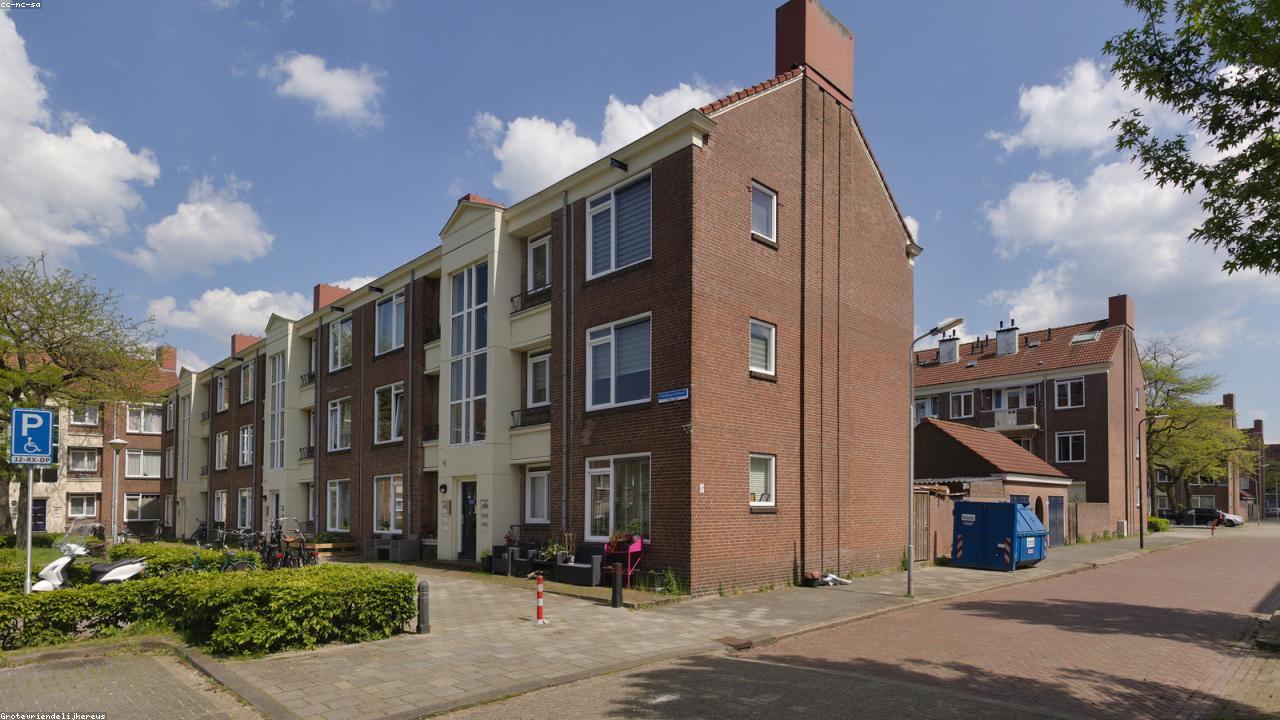 appartement with 3 bedrooms for rent by DEMO, 854 Rue Walnut, Montréal